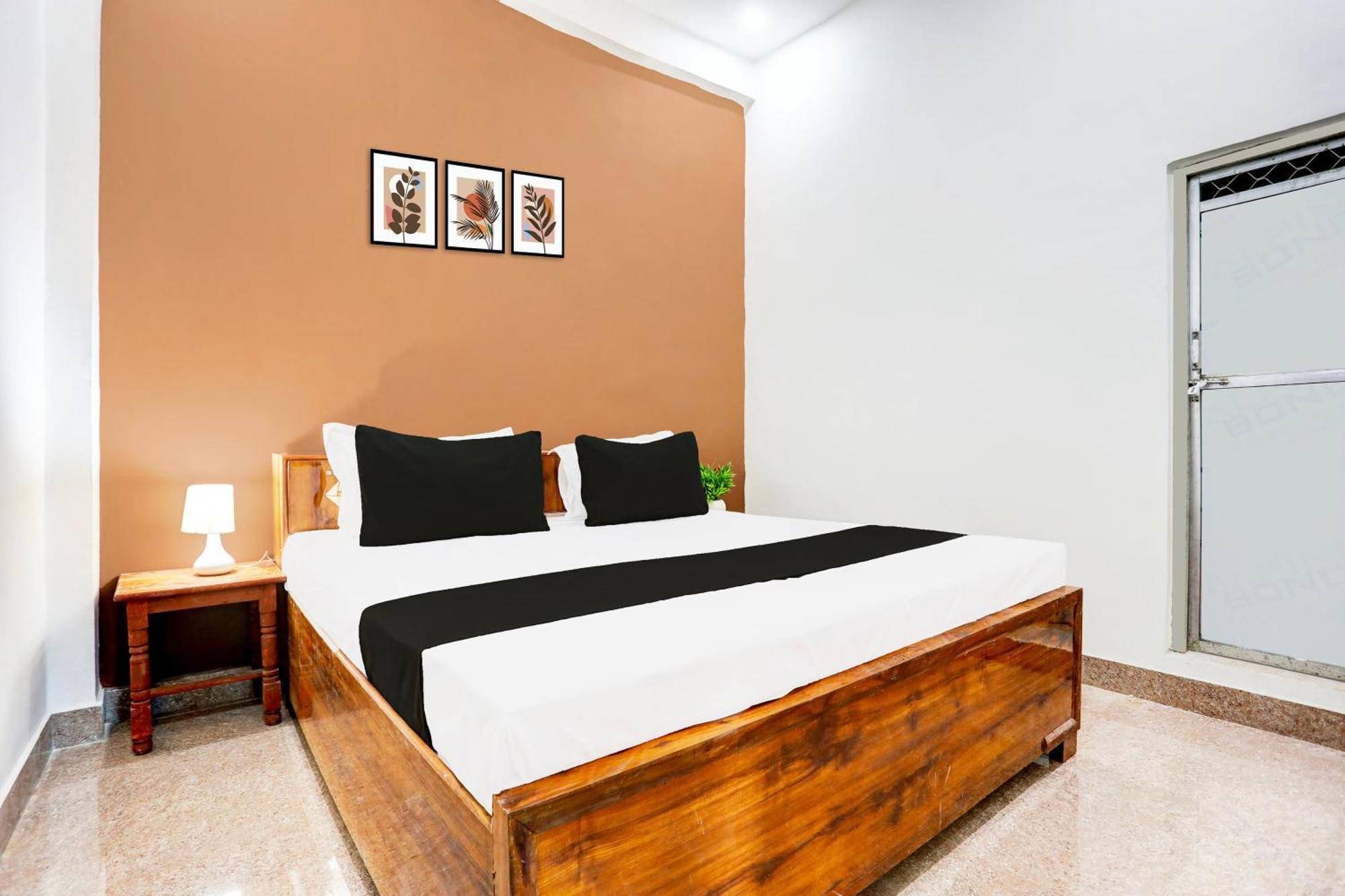 Spot On Ns Hotel And Restaurant Kanpur Buitenkant foto